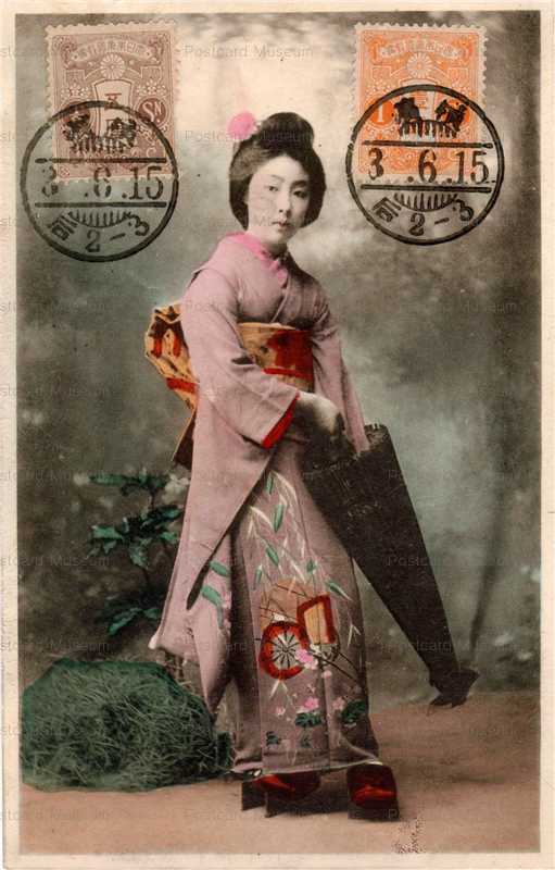 br010-傘を持つ美人