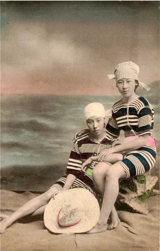 bs005-縞水着二人 手拭 麦藁帽子