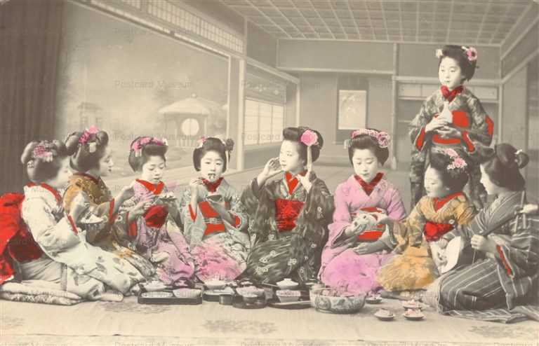 m610-舞妓九人 食事風景