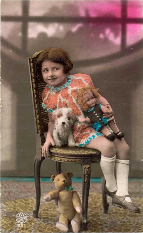 do066-Teddy Bear Dog and Doll
