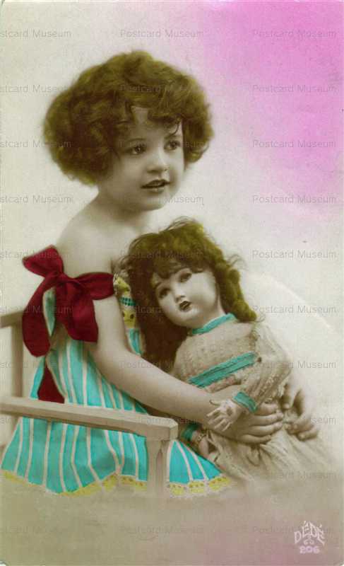 do070-Chair Girl with Doll