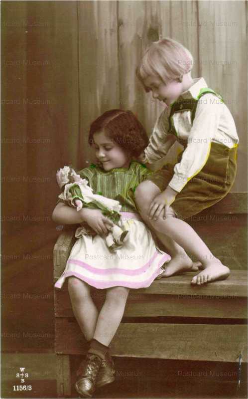 do081-Girl&Boy