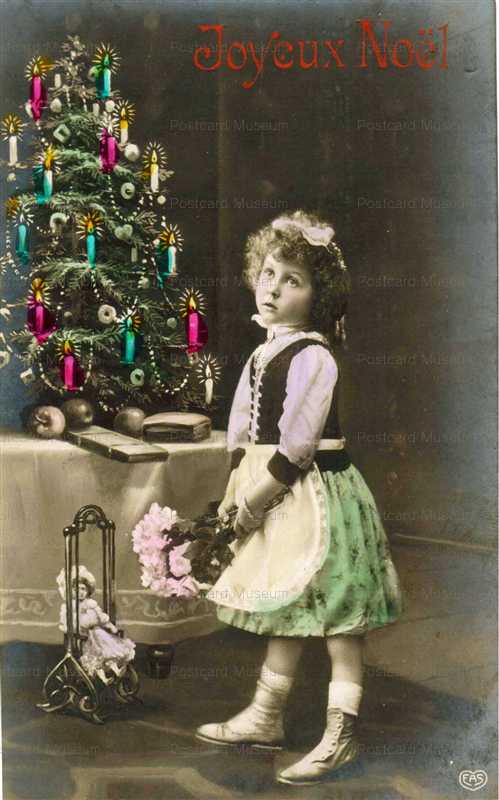 do089-X'mas Tree and Girl with Doll
