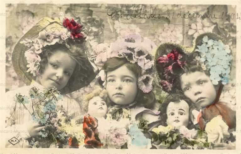do210-Edwardian Child Girl Doll