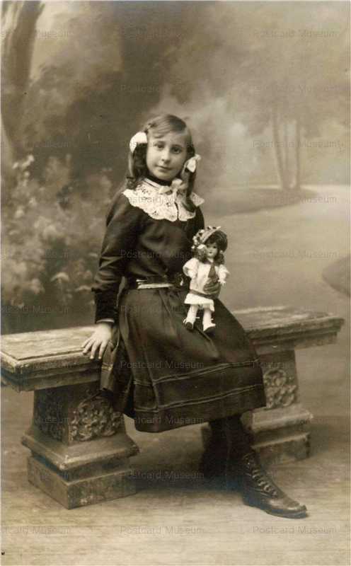 dob011-Small Doll