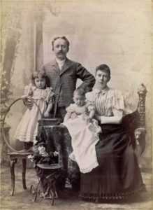 dob030-Family