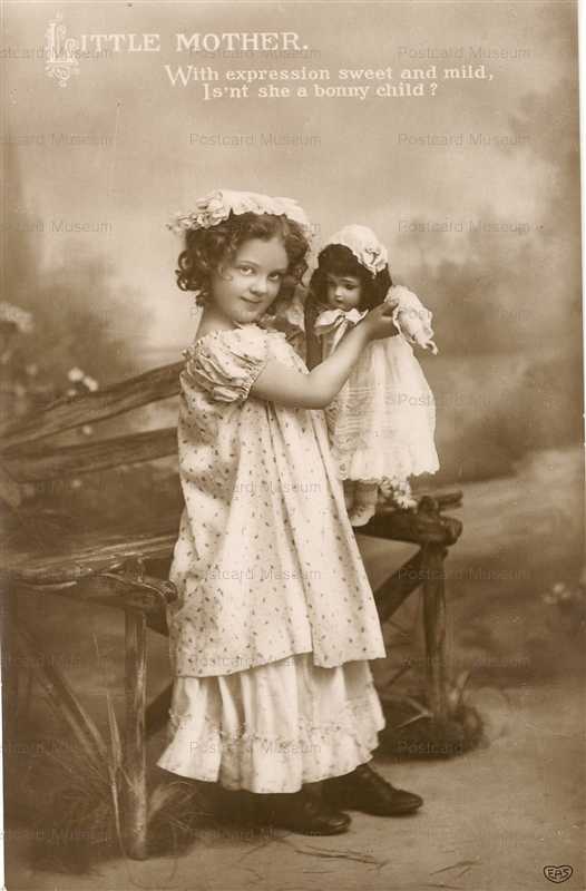 dob125-Doll with Girl Little Mother