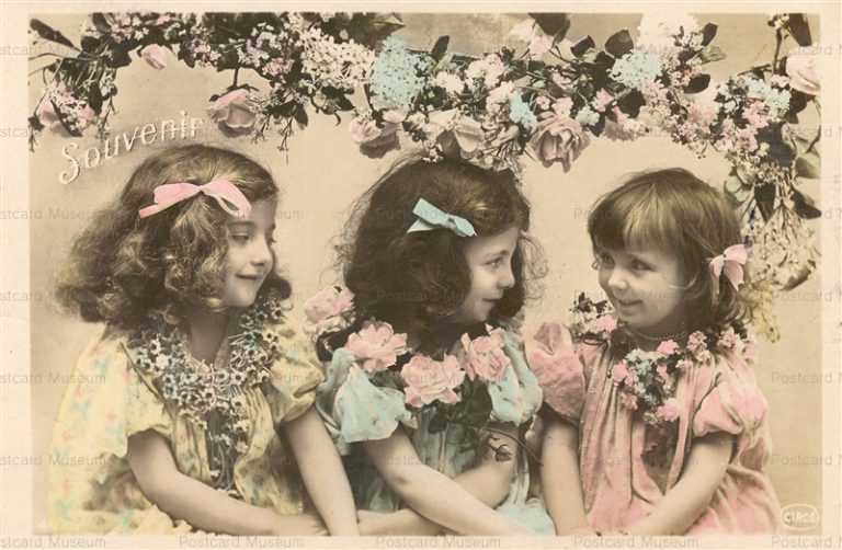eg005-Souvenir Trois Fillettes Carte Glace10