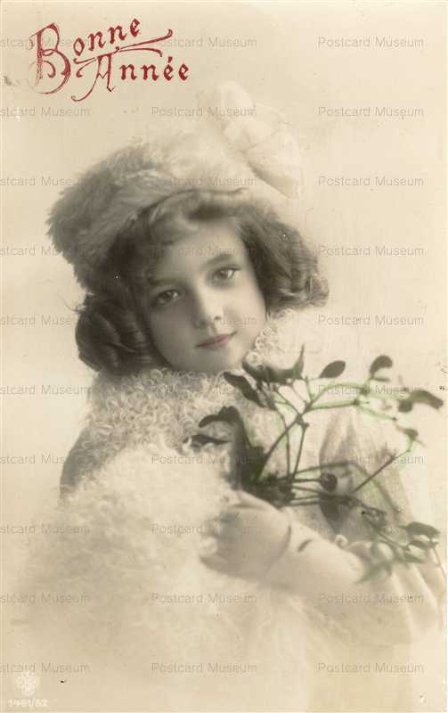 eg218-Cute Edwardian Girl Fur Hatted Christmas