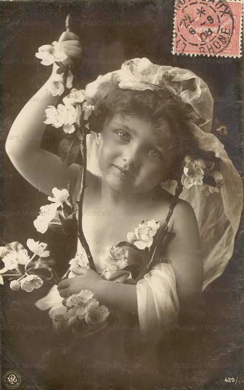 egb025-Cute Girl