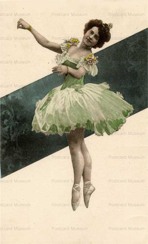 elc220-Lady in Ballet Dress Lightprint