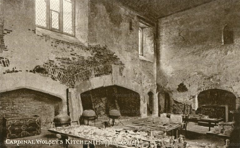 ge310-Cardinal Wolsey's Kitchen Hampton Court