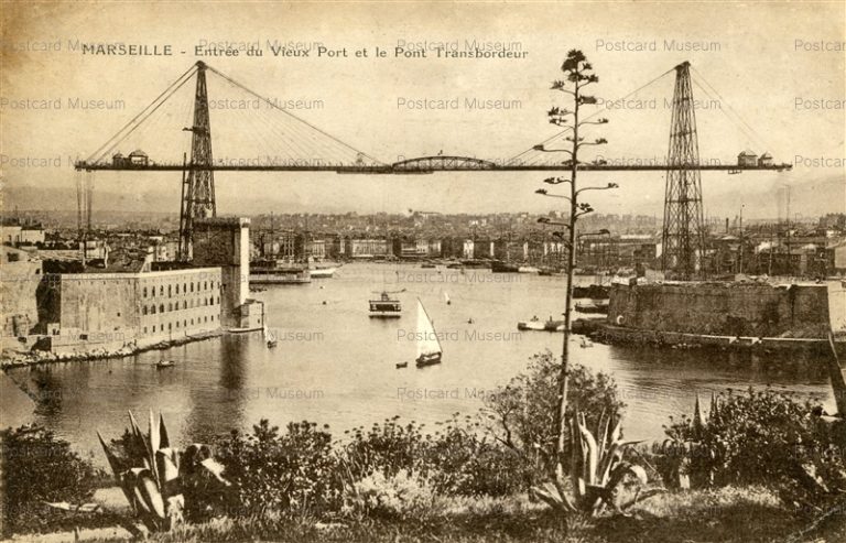 gf1030-Marseille Entree du Vieux Port et le Pont Transbordeur