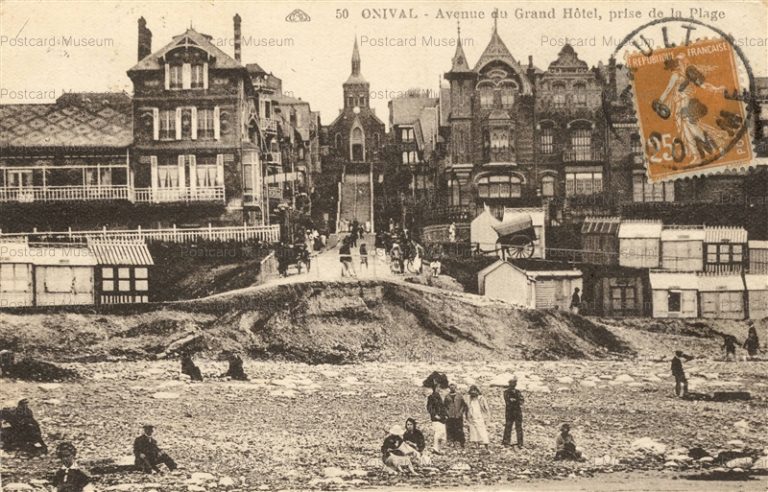 gf1520-Onival Avenue du Grand Hotel prise de la Plage