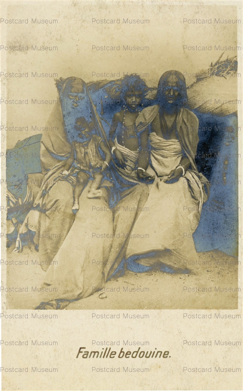 gp230-Famille Bedouine