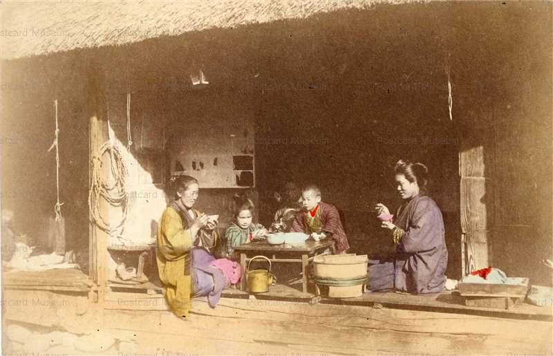 Fe050 農家の食事風景 絵葉書資料館 Fe050 農家の食事風景 絵葉書資料館