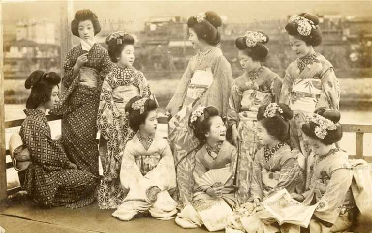 mb045-舞妓十人 床