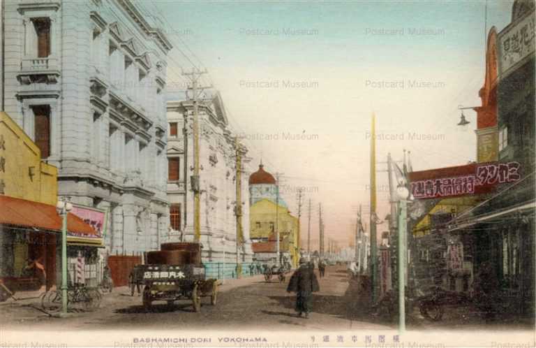 yo115-Bashamichi Dori Yokohama 横浜馬車道通り