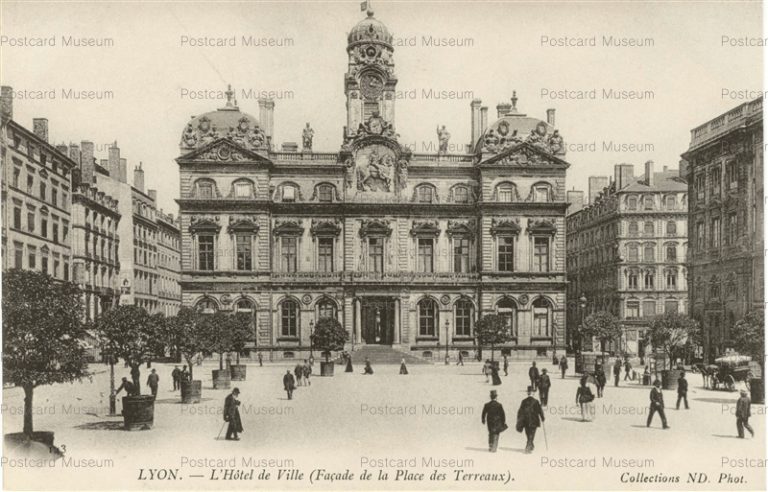 gf920-Lyon L'Hotel de Ville (Facade de la Place des Terreaux